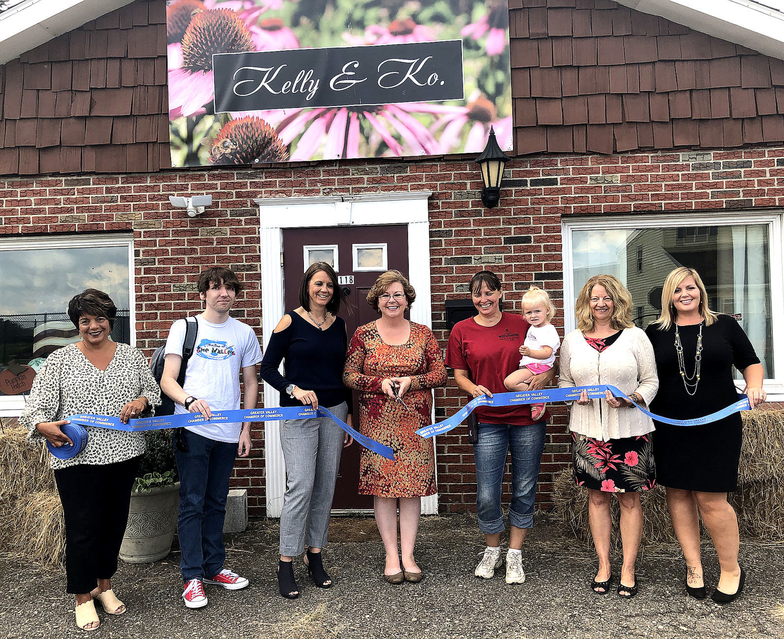 GVCC holds ribbon cutting for Kelly & Ko.